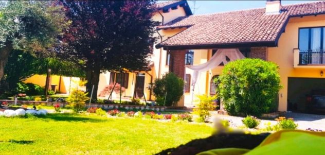 casa indipendente in vendita a Gambolò