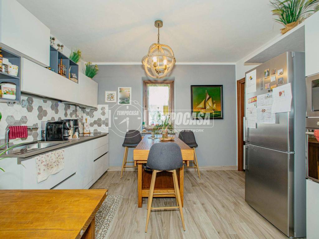 appartamento in vendita a Gambolò