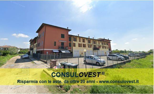 casa indipendente in vendita a Gambolò