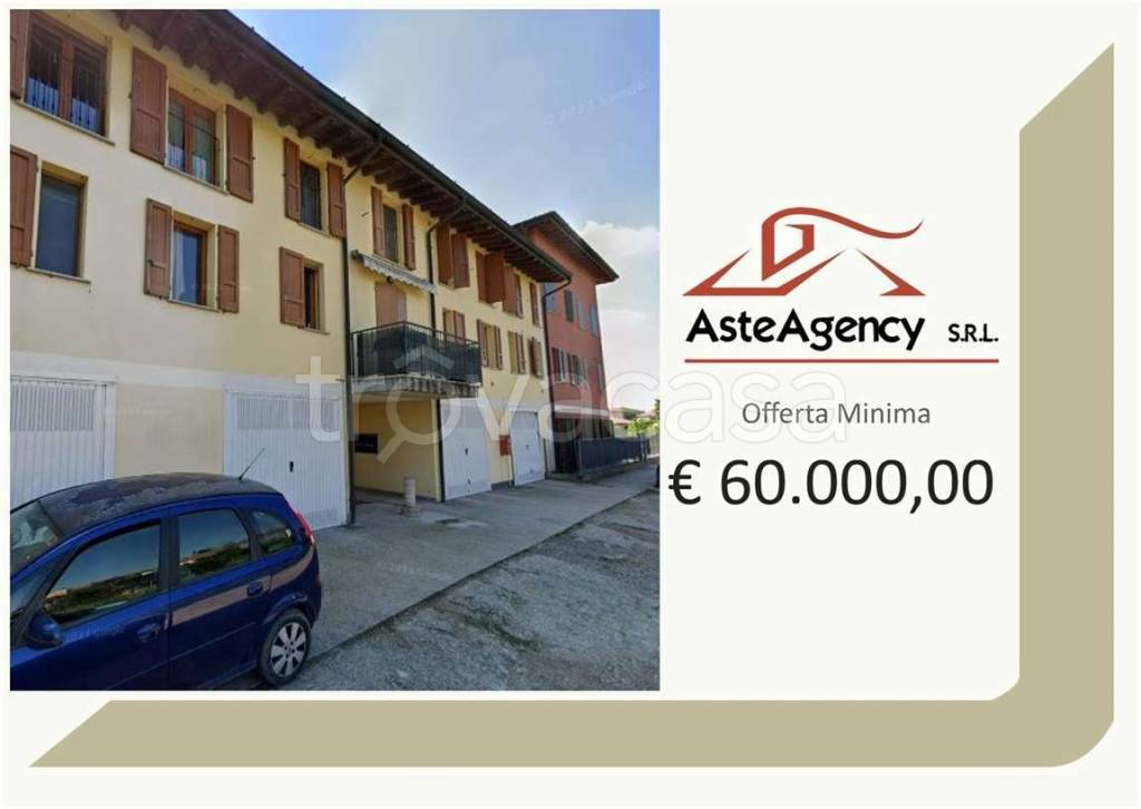 casa indipendente in vendita a Gambolò