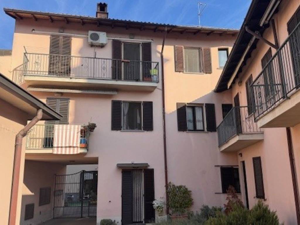 appartamento in vendita a Gambolò