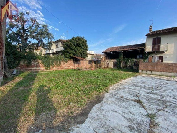 intera palazzina in vendita a Gambolò