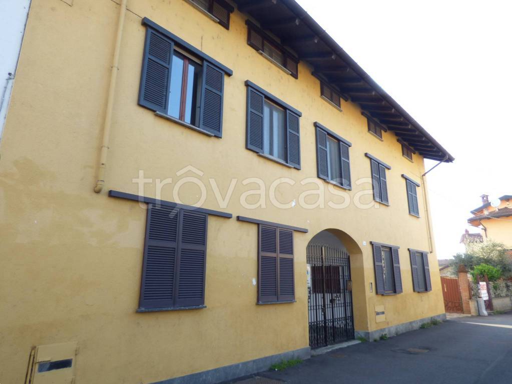 casa indipendente in vendita a Gambolò