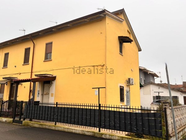 appartamento in vendita a Gambolò