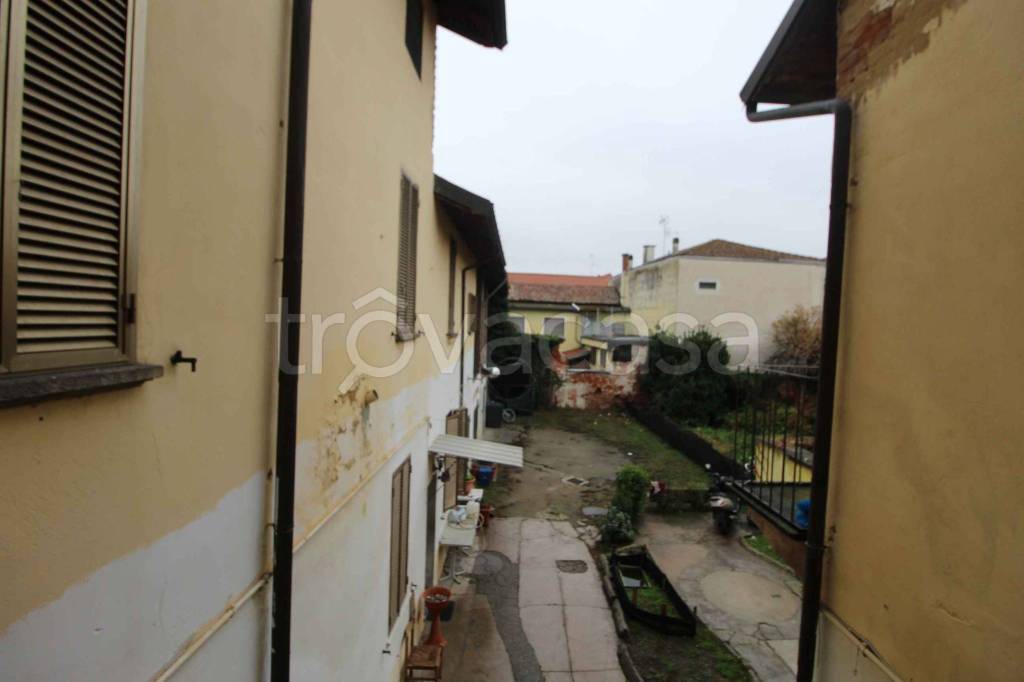 appartamento in vendita a Gambolò