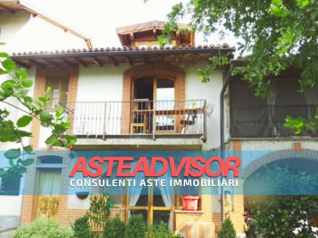 casa indipendente in vendita a Gambolò in zona Garbana