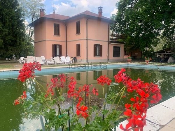 casa indipendente in vendita a Gambolò