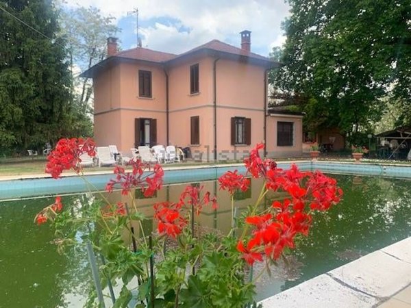 casa indipendente in vendita a Gambolò