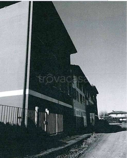 casa indipendente in vendita a Gambolò