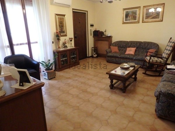 appartamento in vendita a Gambolò