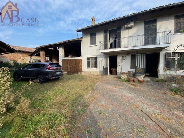 casa indipendente in vendita a Gambolò