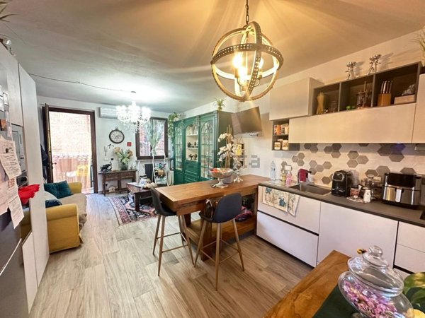 casa semindipendente in vendita a Gambolò