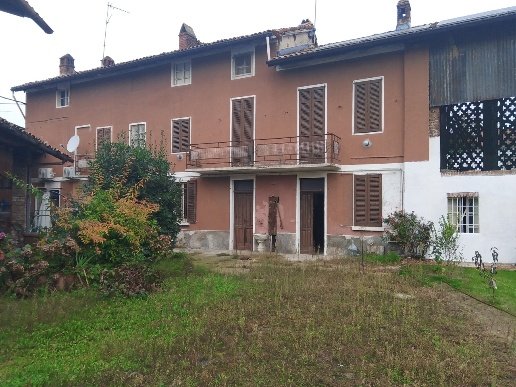 casa indipendente in vendita a Gambolò