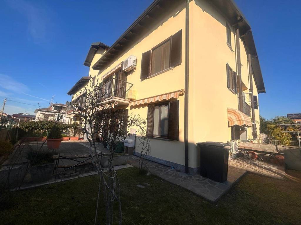 appartamento in vendita a Gambolò