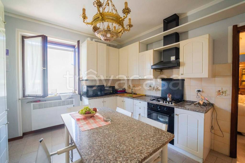 appartamento in vendita a Gambolò