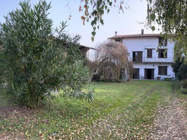 casa indipendente in vendita a Gambolò