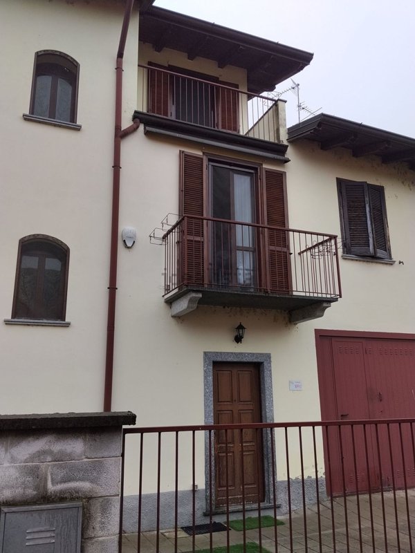 casa indipendente in vendita a Gambolò
