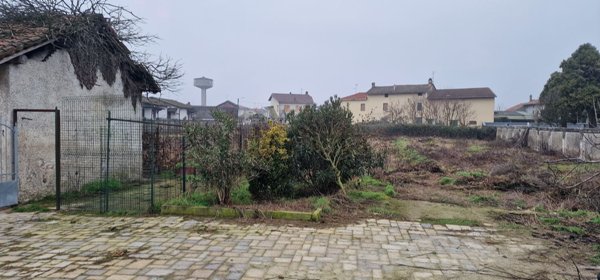 casa indipendente in vendita a Gambolò