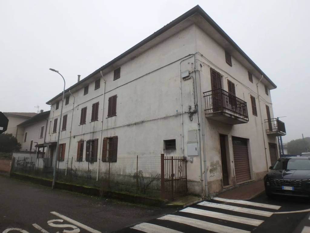 casa indipendente in vendita a Gambolò