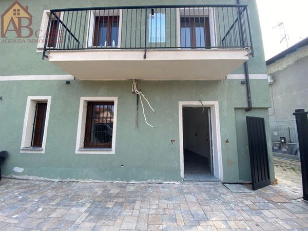 casa indipendente in vendita a Gambolò