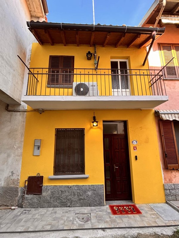 casa indipendente in vendita a Gambolò