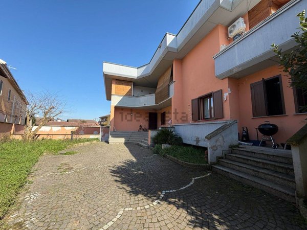 appartamento in vendita a Gambolò