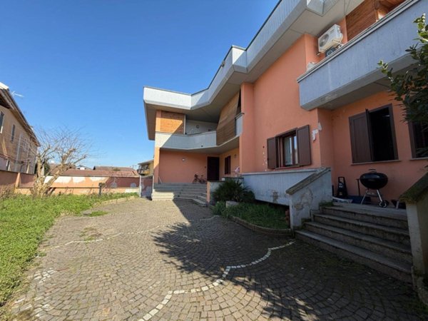 appartamento in vendita a Gambolò