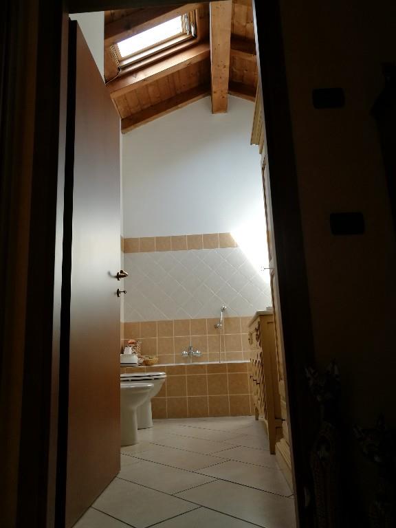 casa indipendente in vendita a Gambolò