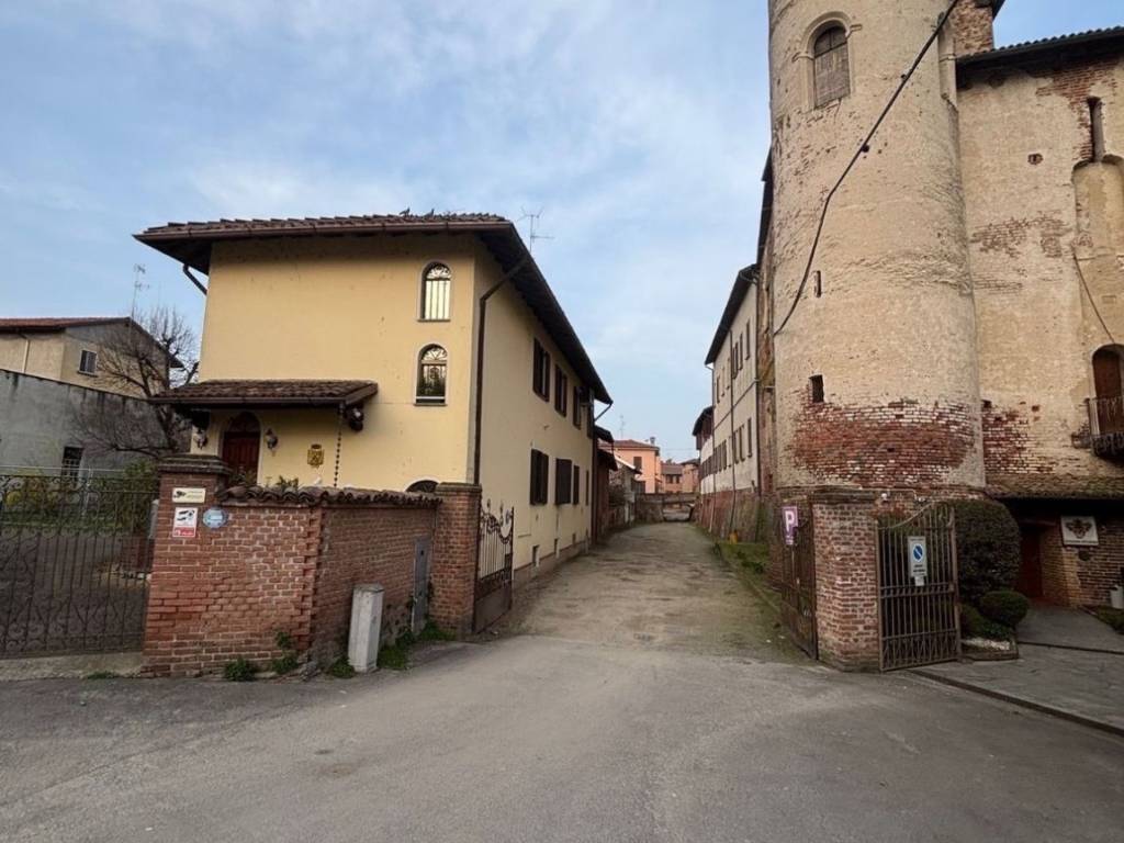 appartamento in vendita a Gambolò