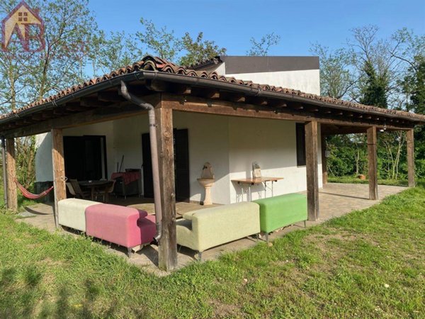 casa indipendente in vendita a Gambolò