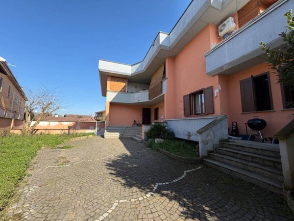 appartamento in vendita a Gambolò