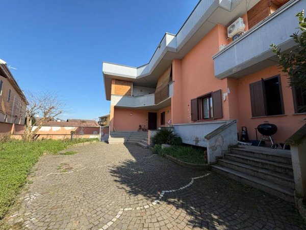 appartamento in vendita a Gambolò