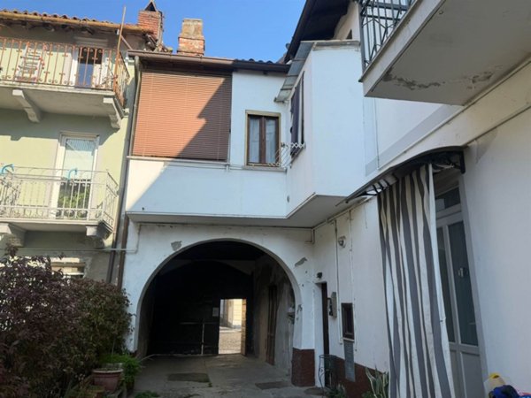 casa indipendente in vendita a Gambolò