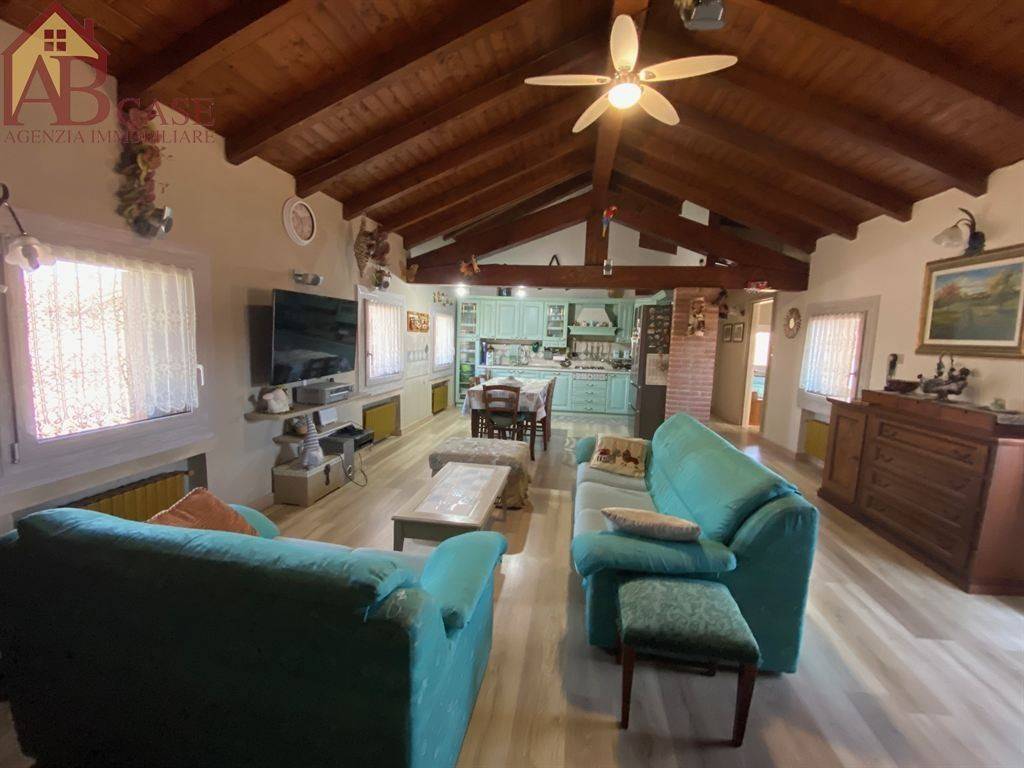 appartamento in vendita a Gambolò