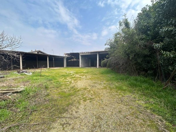 terreno agricolo in vendita a Gambolò