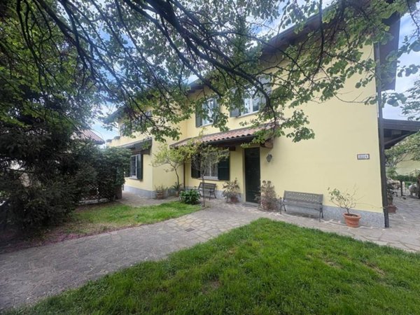 casa indipendente in vendita a Gambolò