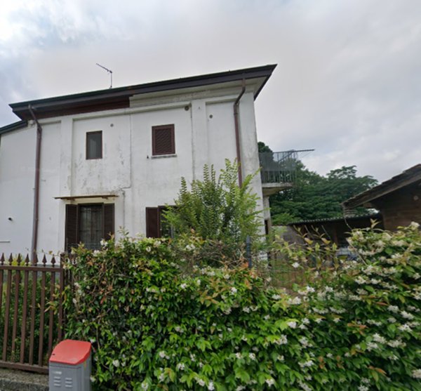 appartamento in vendita a Gambolò in zona Remondò