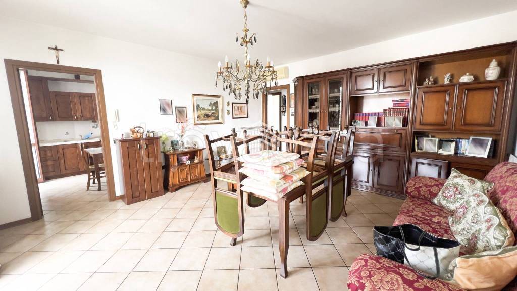 appartamento in vendita a Gambolò