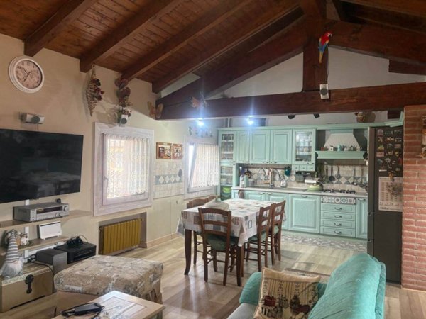 appartamento in vendita a Gambolò