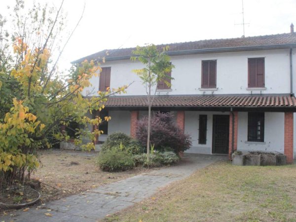 casa indipendente in vendita a Gambolò in zona Belcreda