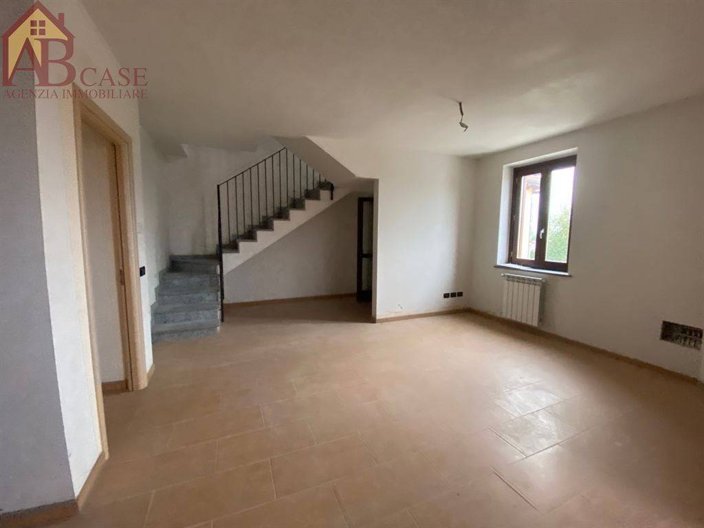 appartamento in vendita a Gambolò