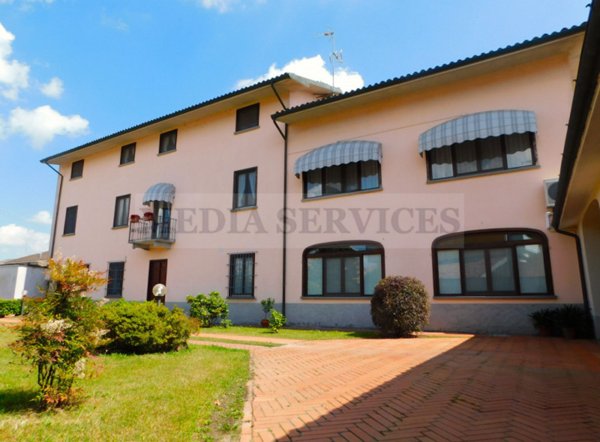 casa indipendente in vendita a Gambolò