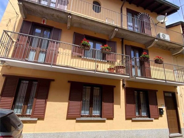 casa indipendente in vendita a Gambolò