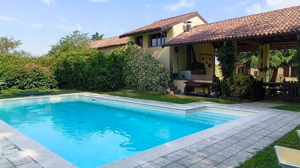 casa indipendente in vendita a Gambolò in zona Garbana