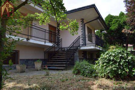 casa indipendente in vendita a Gambolò