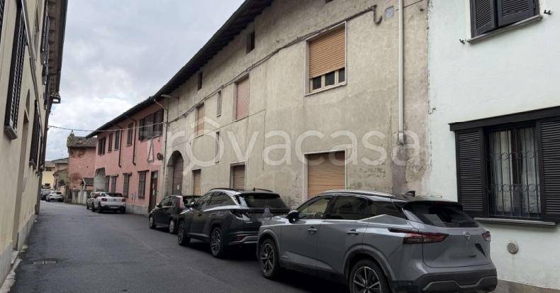 casa indipendente in vendita a Gambolò