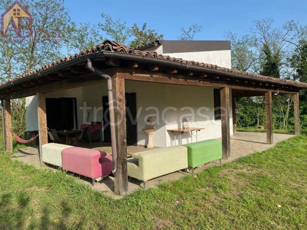 casa indipendente in vendita a Gambolò