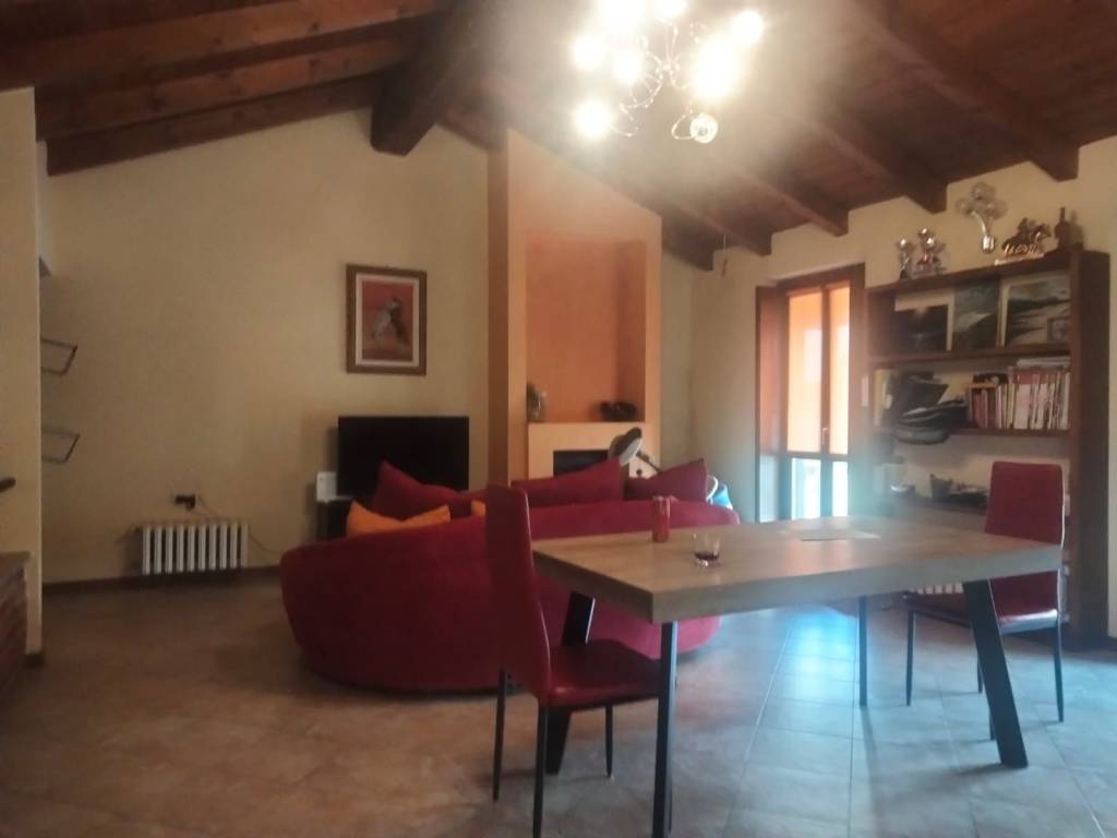 appartamento in vendita a Gambolò