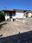 casa indipendente in vendita a Gambolò
