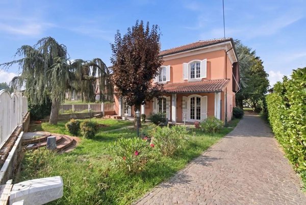 casa indipendente in vendita a Gambolò